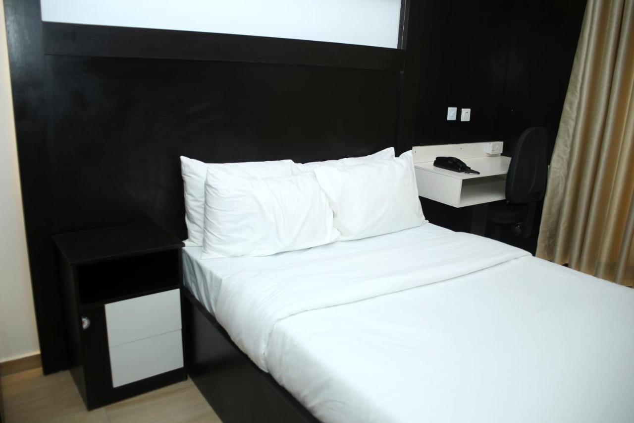 Hotel Capitol 이케야 외부 사진