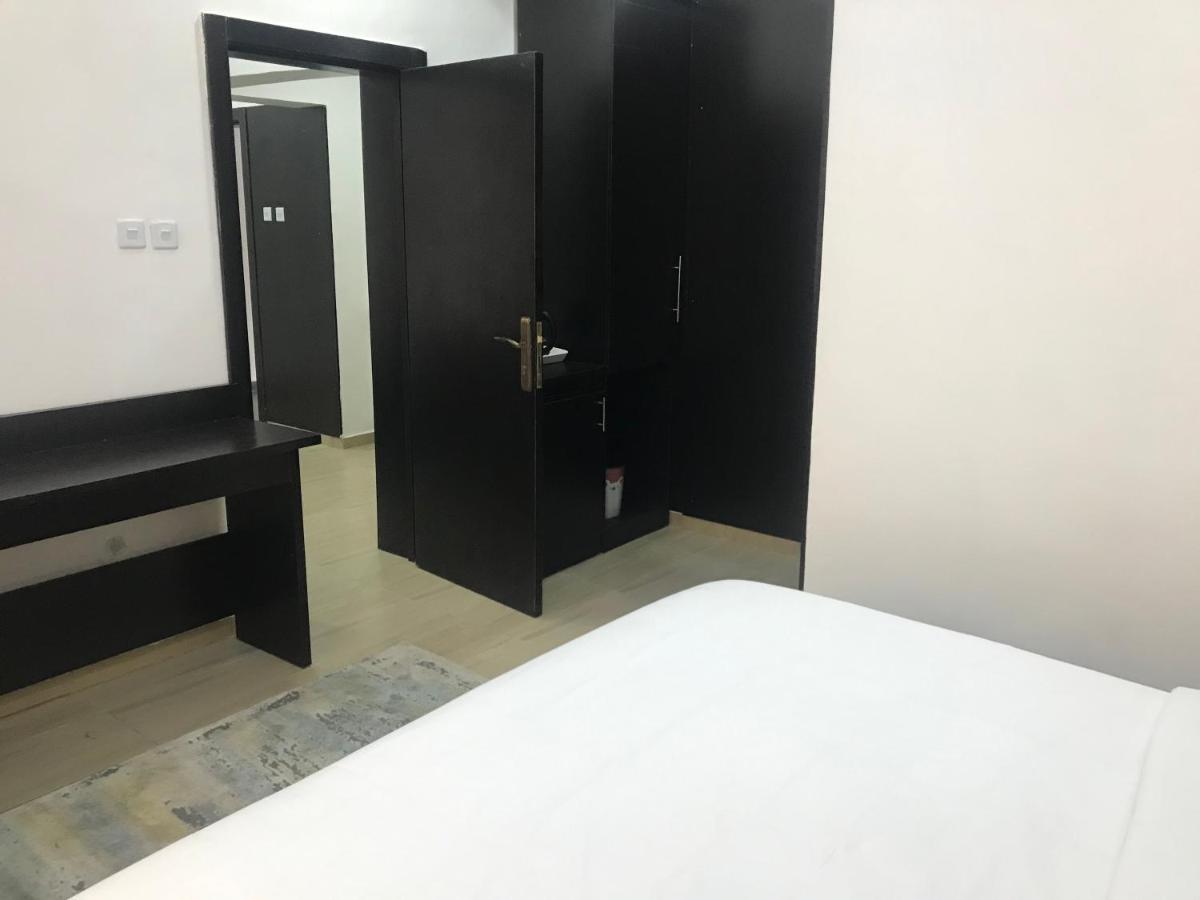 Hotel Capitol 이케야 외부 사진