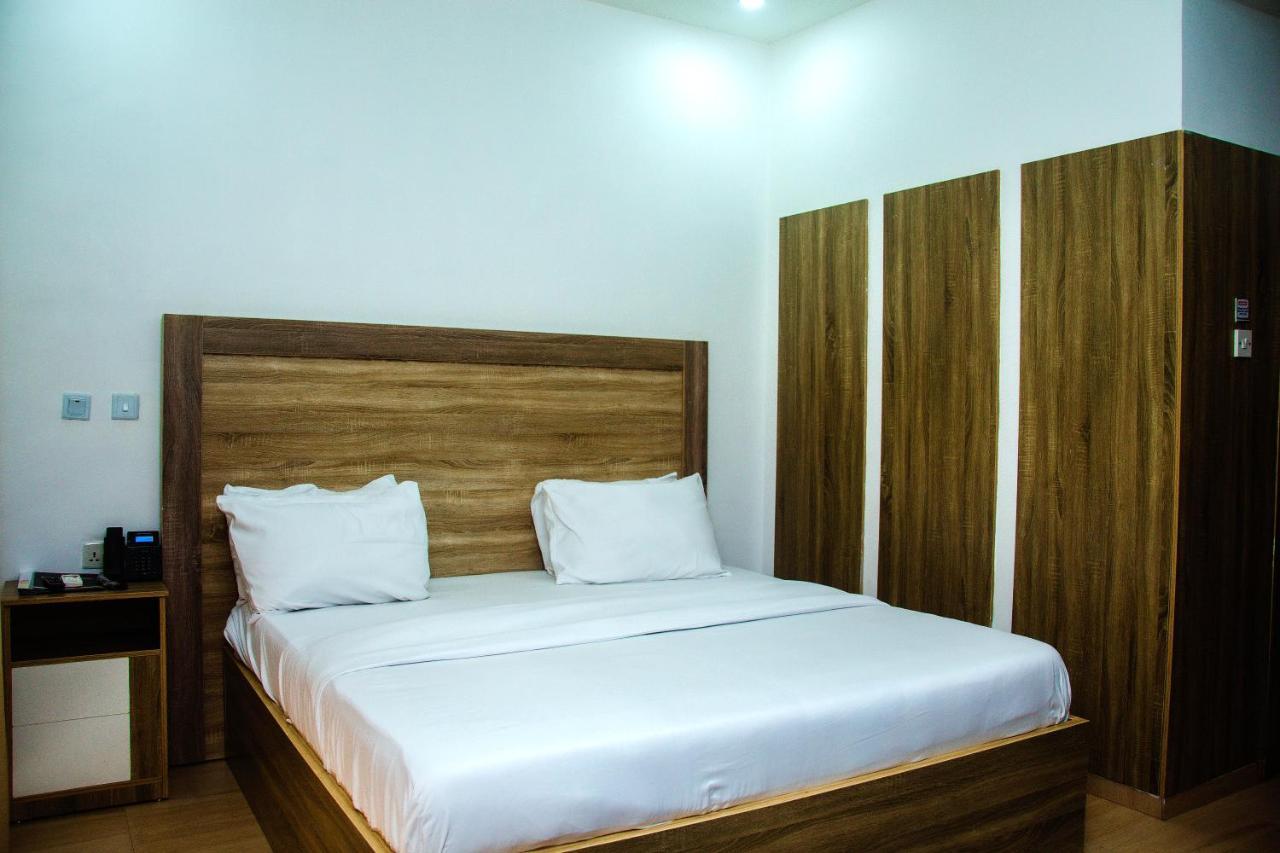 Hotel Capitol 이케야 외부 사진