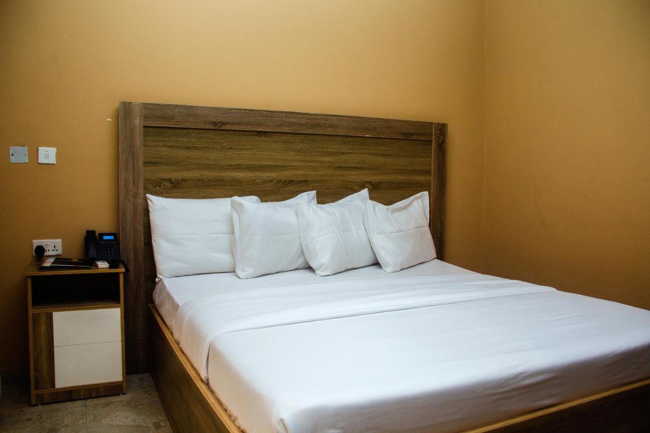 Hotel Capitol 이케야 외부 사진
